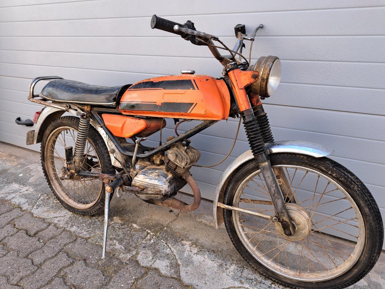 DERBI GTS - 1976 LesAnciennes.com