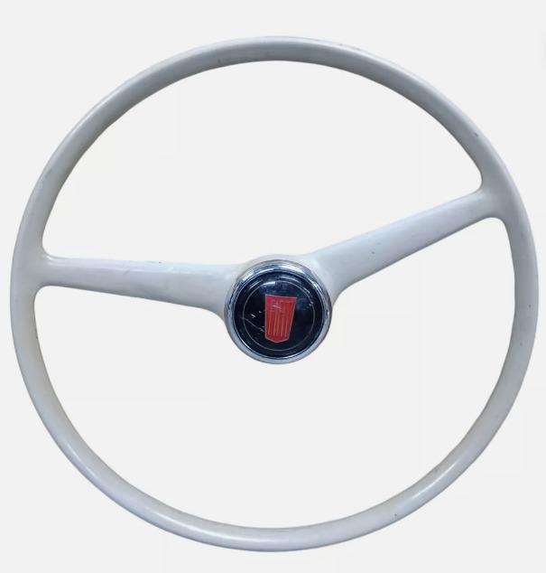 FIAT 600 multipla volant avec klaxon LesAnciennes.com