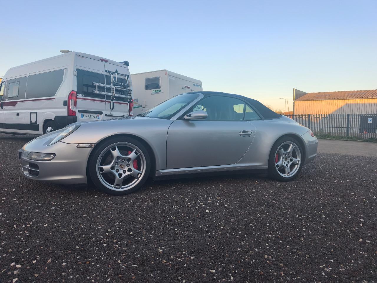 PORSCHE 911 IV (997) Carrera 4S - 2006 LesAnciennes.com