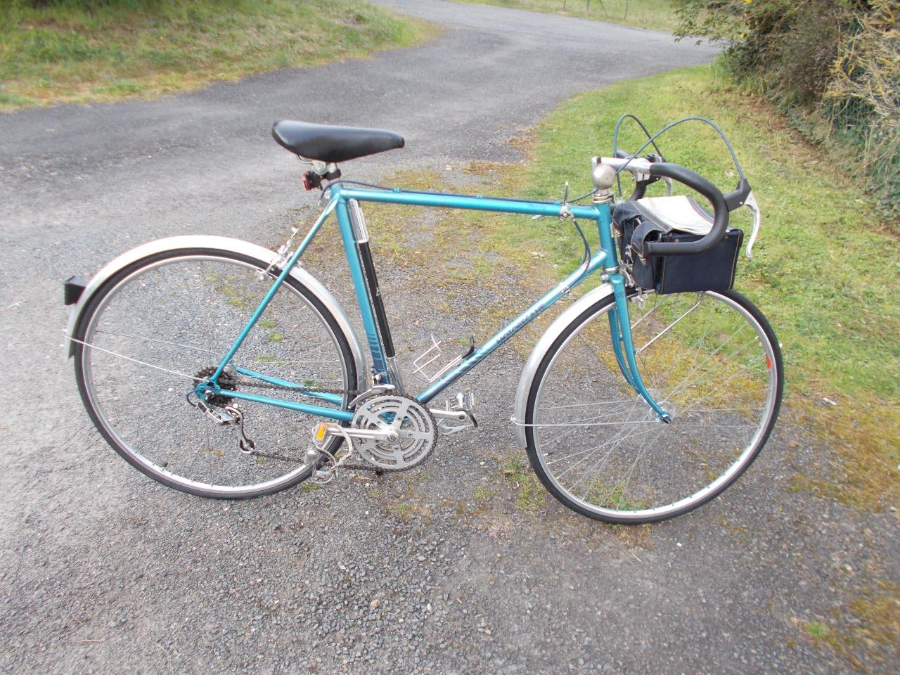 Vélo randonneur bike motobecane tr3/1979 vintage LesAnciennes.com