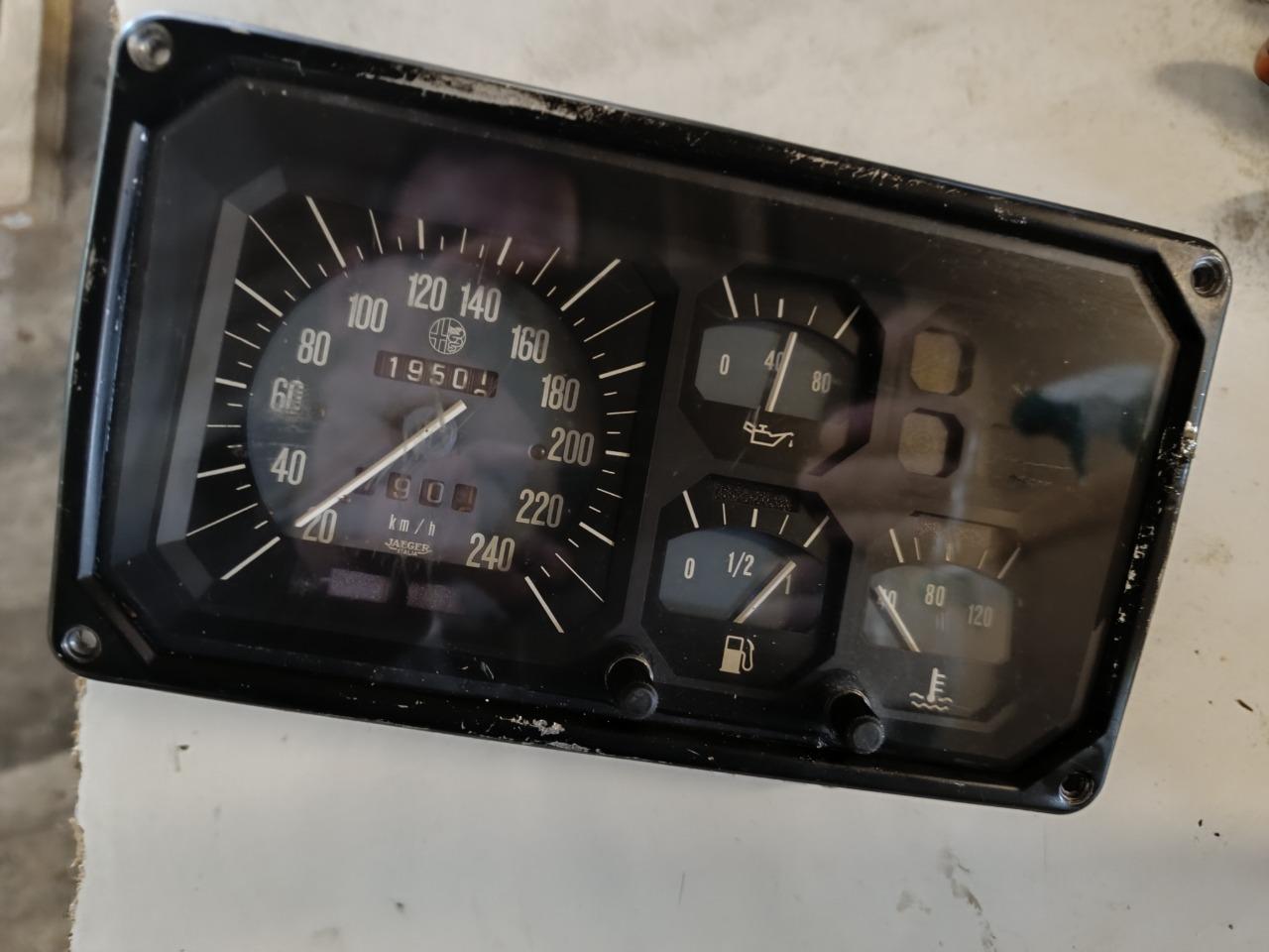 Bloc compteur,et habillage LesAnciennes.com