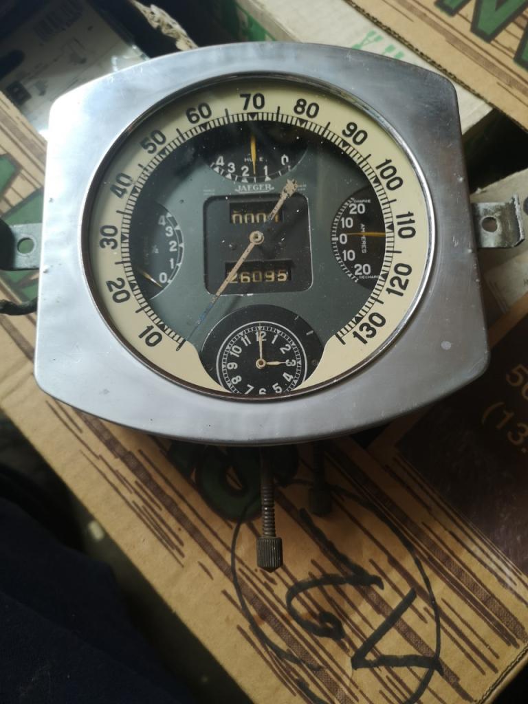 Compteur DIVERS LesAnciennes.com