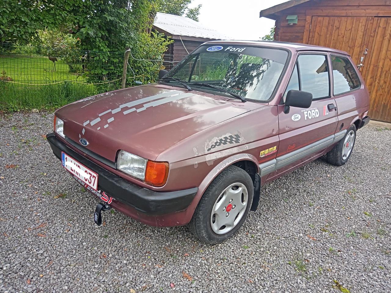 FORD Fiesta Mk2 - 1988 LesAnciennes.com
