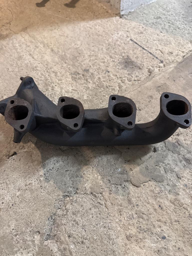 Pipe échappement BMW 2002 LesAnciennes.com