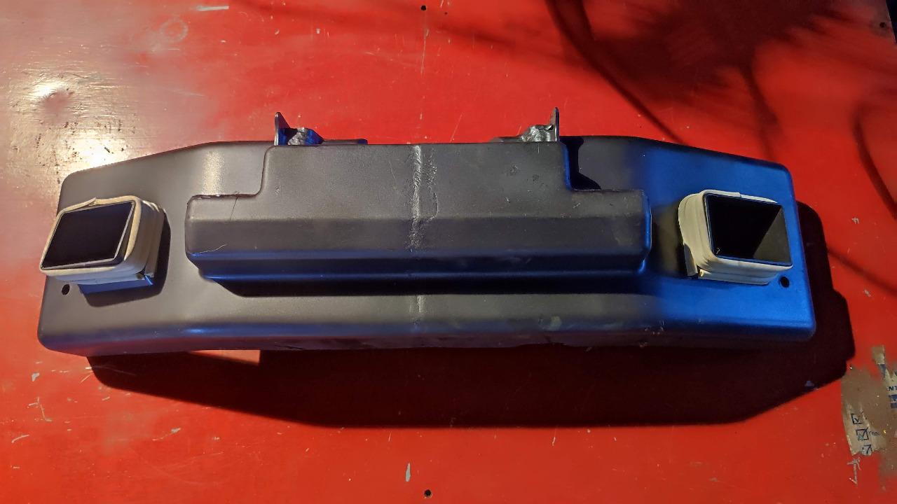 Tableau de bord Alpine GTA - 2 LesAnciennes.com