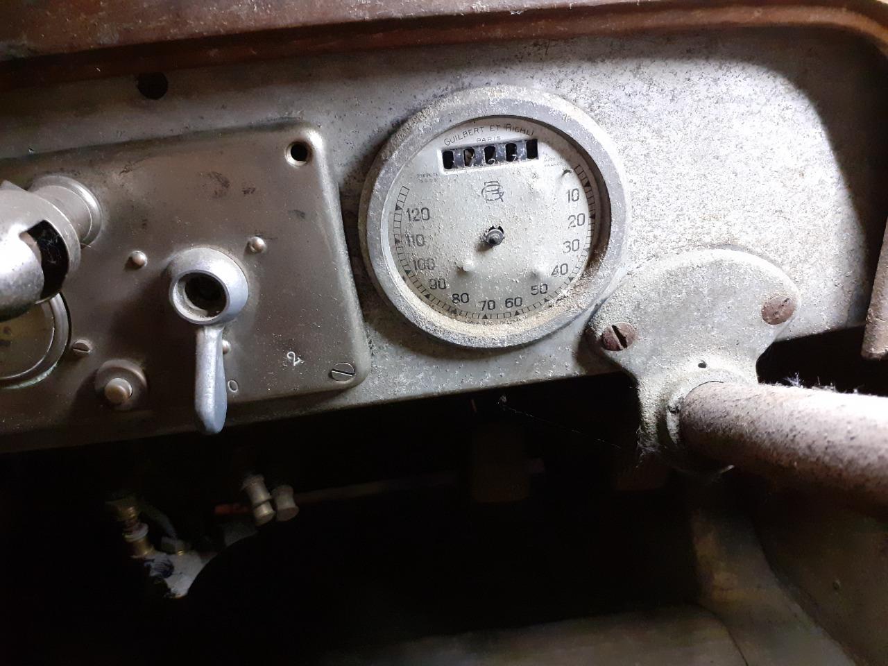 Recherche pièces RG Compteur LesAnciennes.com