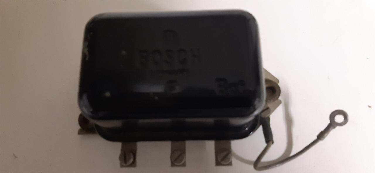 Régulateur BOSCH Bosch LesAnciennes.com