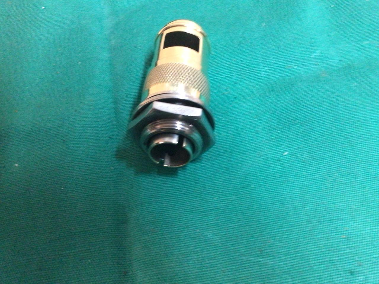 Lanterne éclairage AR LesAnciennes.com