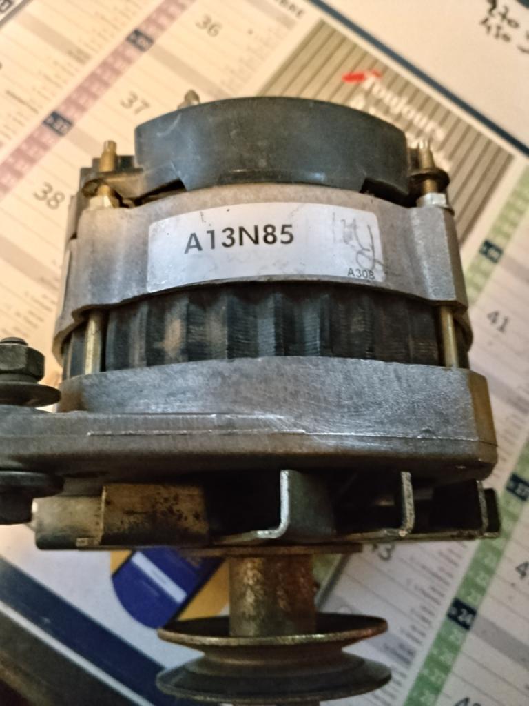 Alternateur RENAULT 11 (R11) Essence LesAnciennes.com
