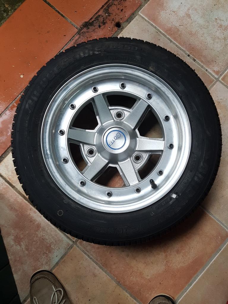 Jantes RENAULT 8 (R8) 1135 GORDINI LesAnciennes.com