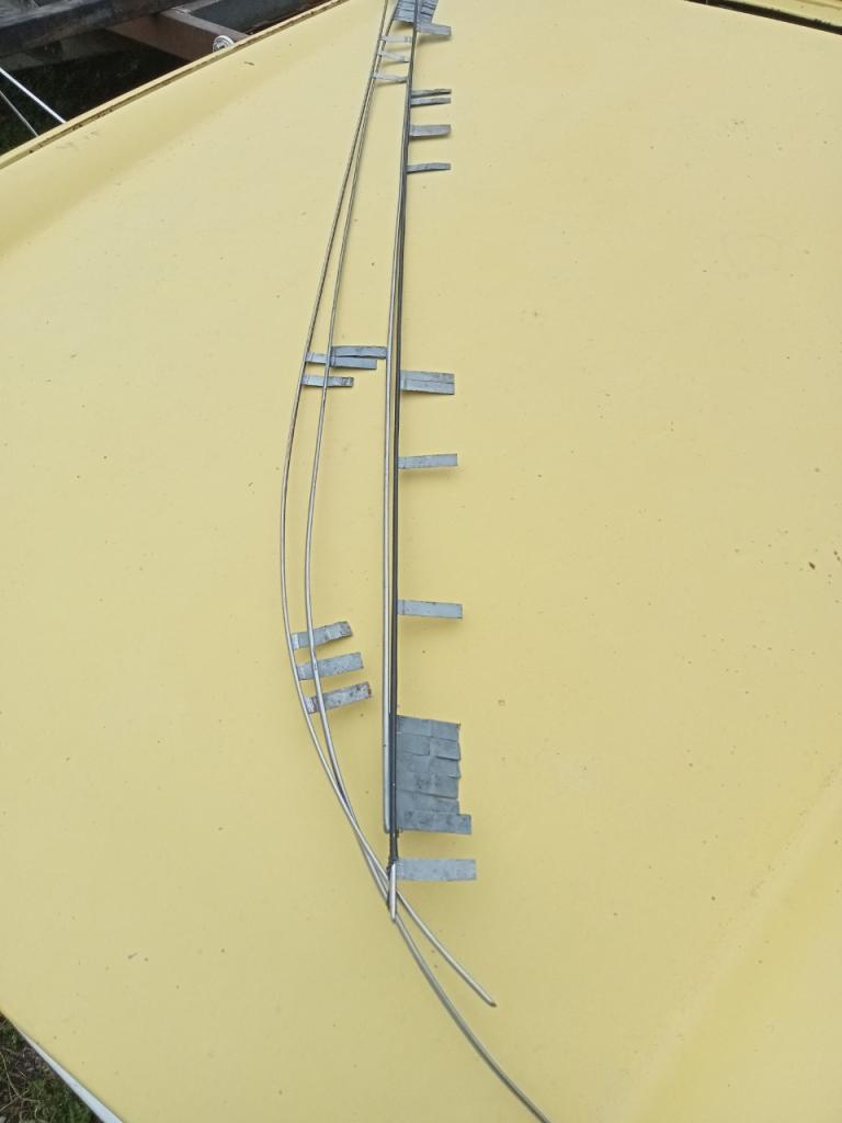 Kit 4 joncs TRIUMPH TR5 LesAnciennes.com