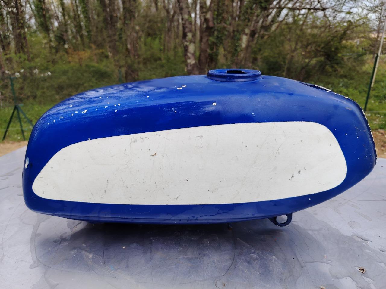 Réservoir KAWASAKI A7 350 LesAnciennes.com