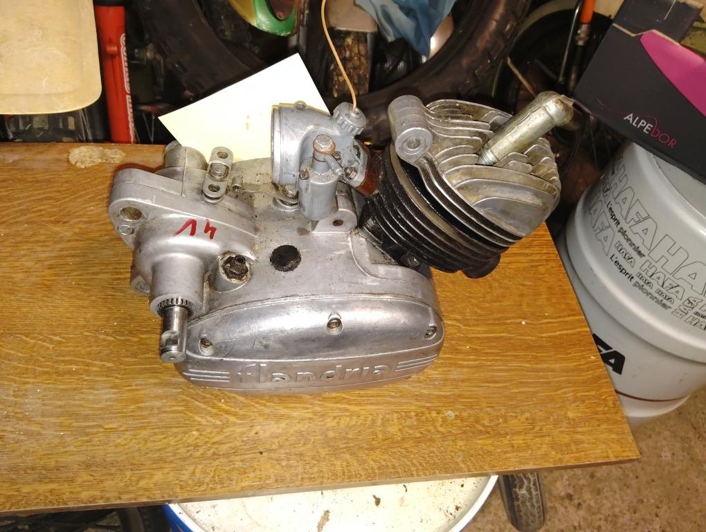 Moteur FLANDRIA Comet LesAnciennes.com