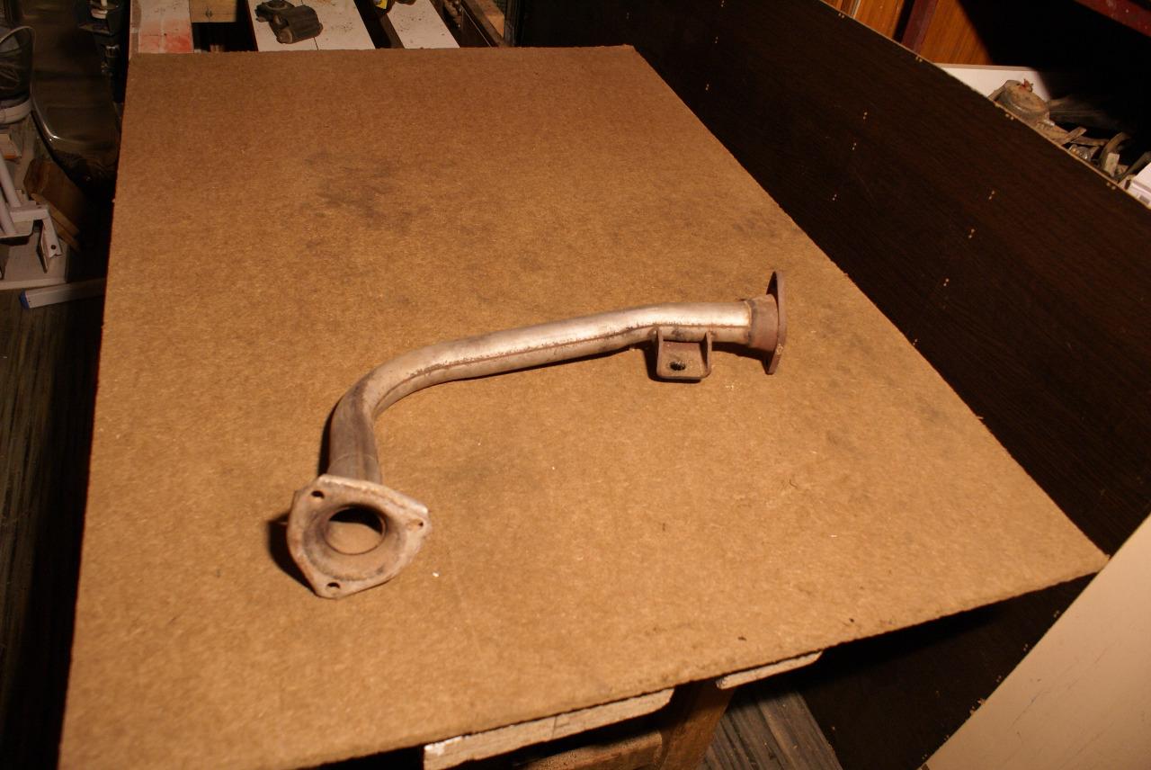 Tube PEUGEOT 106 1 lt LesAnciennes.com