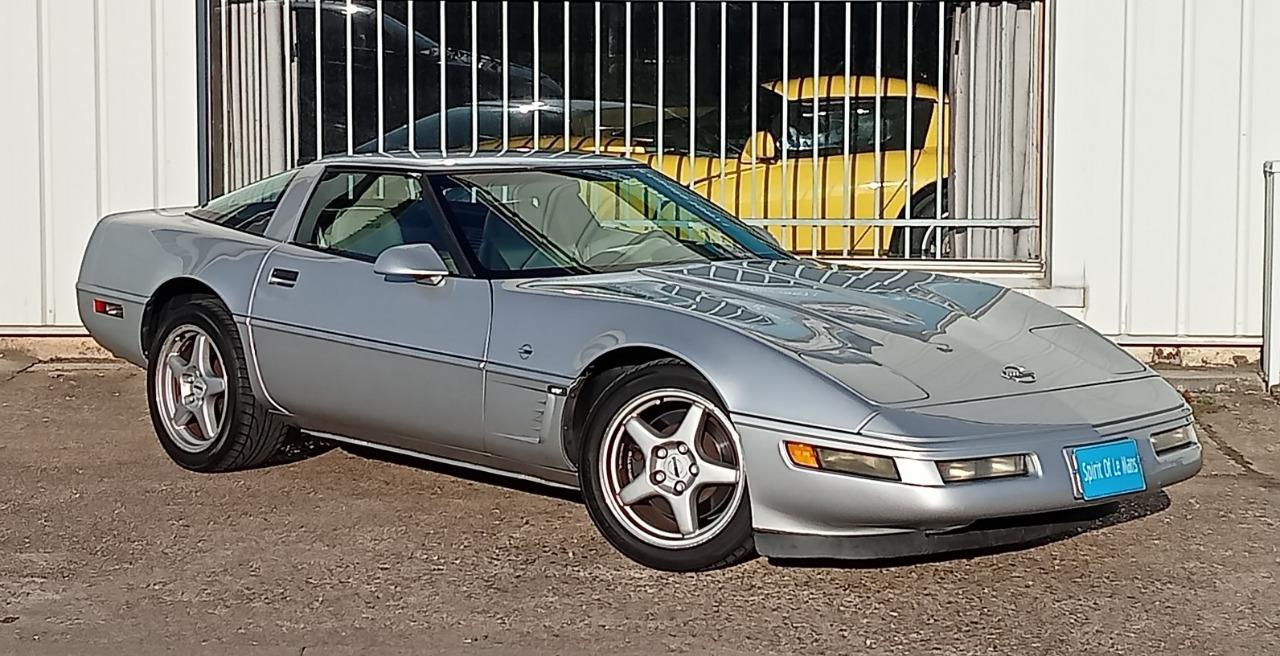CHEVROLET Corvette C4 Collector Edition - 1996 LesAnciennes.com