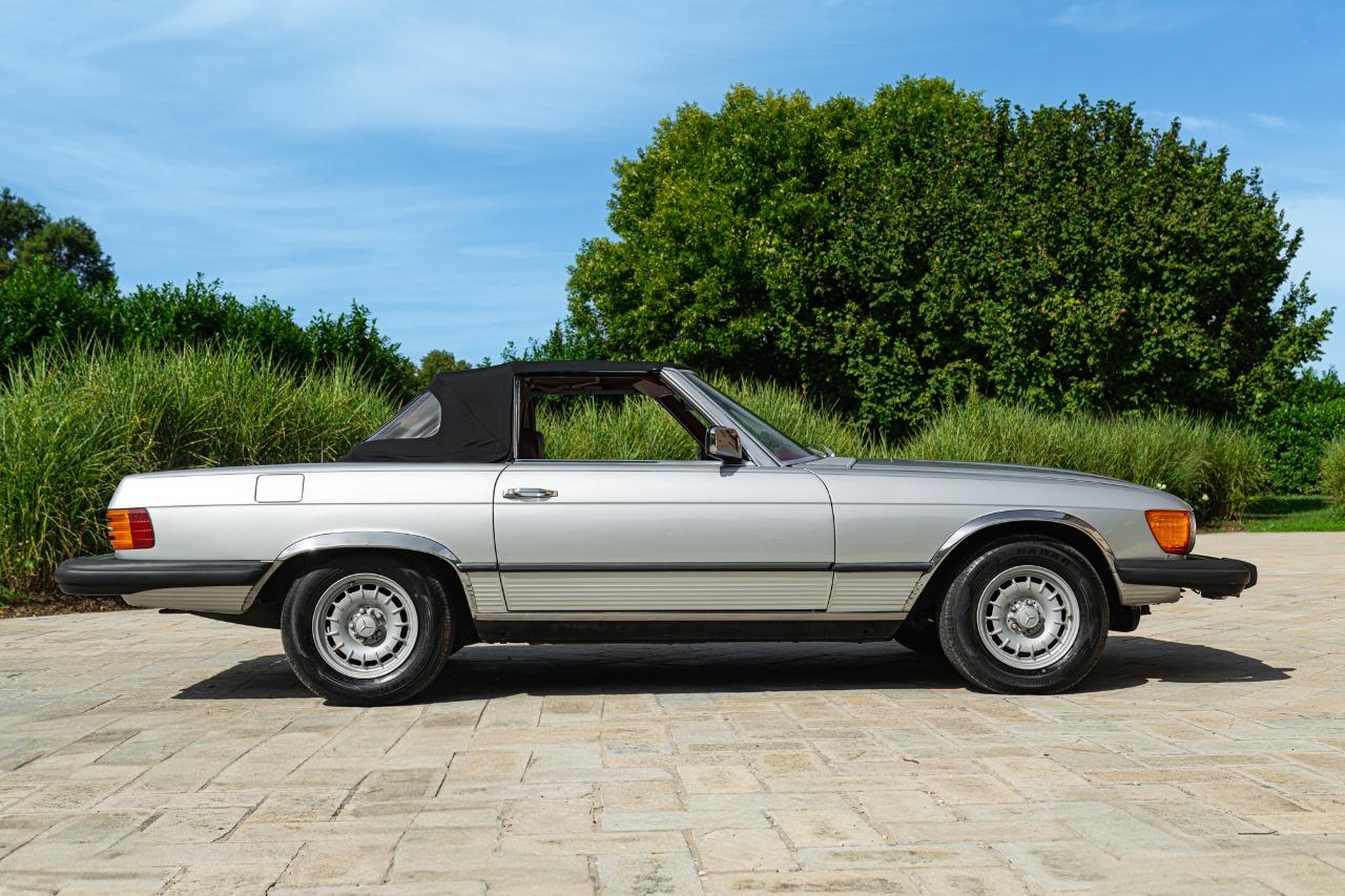 MERCEDES 450 SL - 1977 LesAnciennes.com