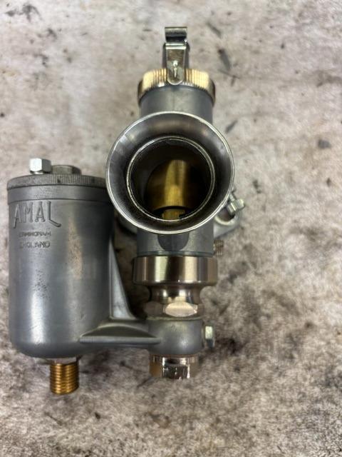 Carburateurs AMAL motos anglaises LesAnciennes.com