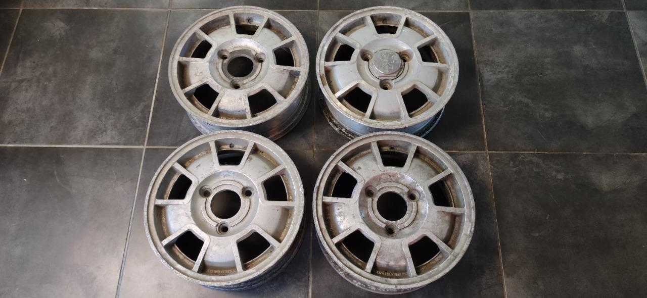 Jantes aluminium AMIL PEUGEOT 304 coupé cabriolet LesAnciennes.com