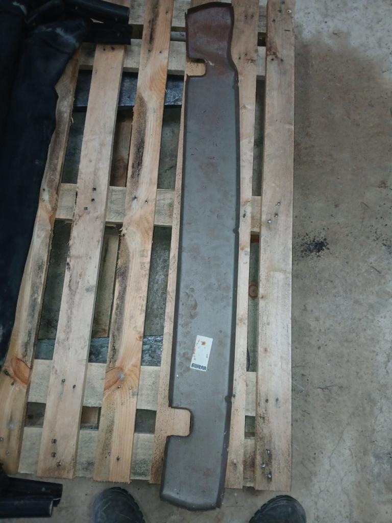 Tôle inférieure jupe ar LesAnciennes.com