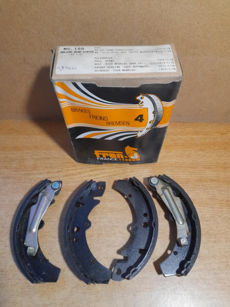 Mâchoires de frein arrière vw polo golf 1 MG.150 LesAnciennes.com