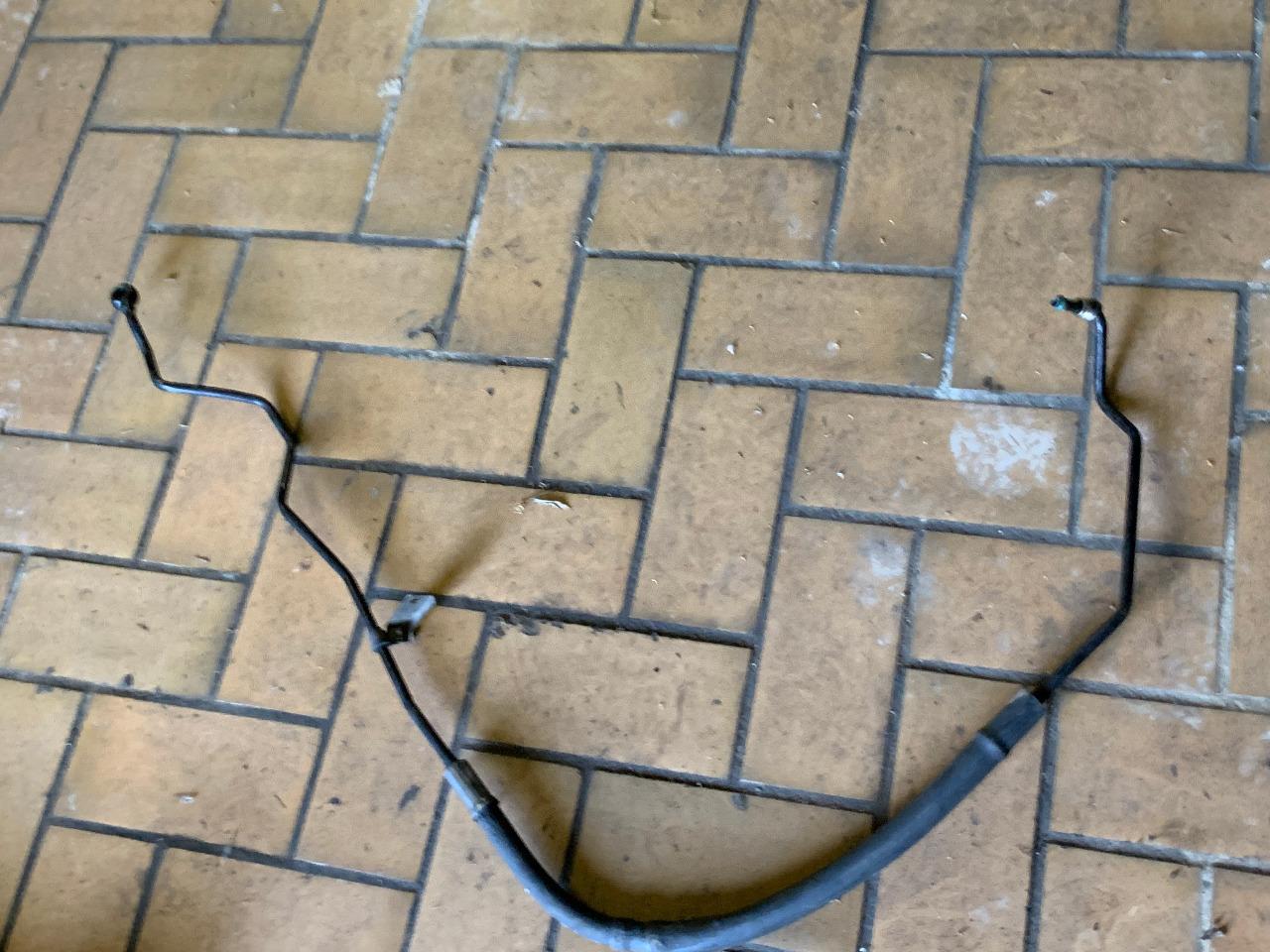 TUYAU direction assi. VOLKSWAGEN GOLF/POLO /SEAT LesAnciennes.com