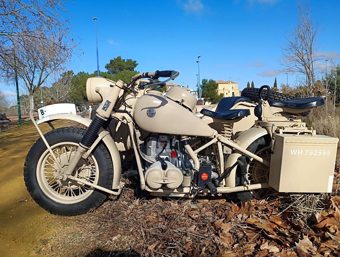 BMW R75 - 1943 LesAnciennes.com