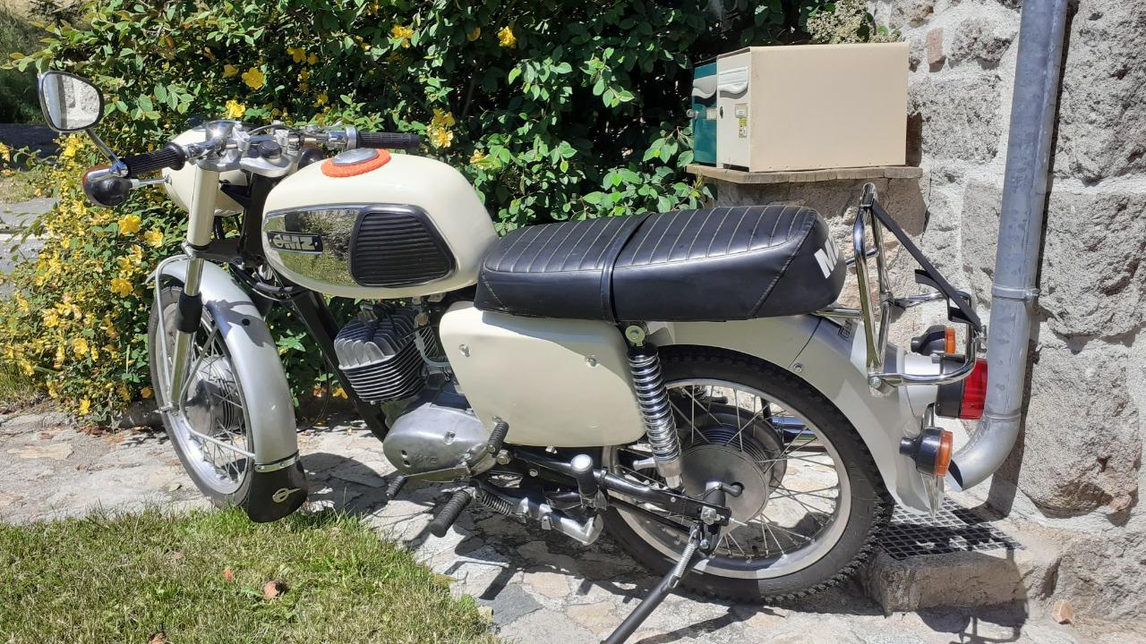 MZ 125 TS - 1975 LesAnciennes.com