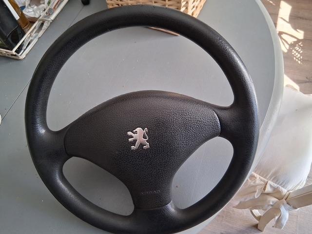 Volant PEUGEOT Cabriolet 306 Ph 2 cabriolet 306 LesAnciennes.com