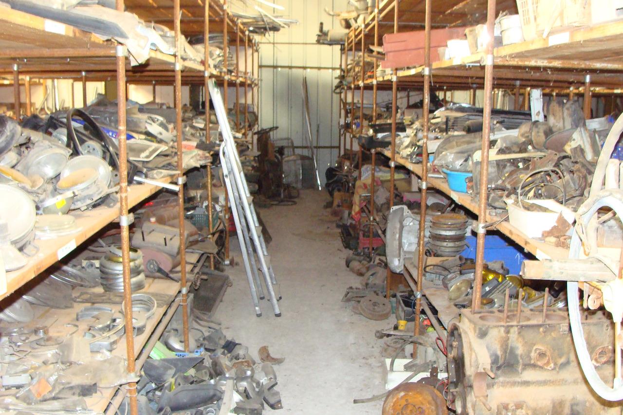 Lot de pièces DIVERS divers LesAnciennes.com