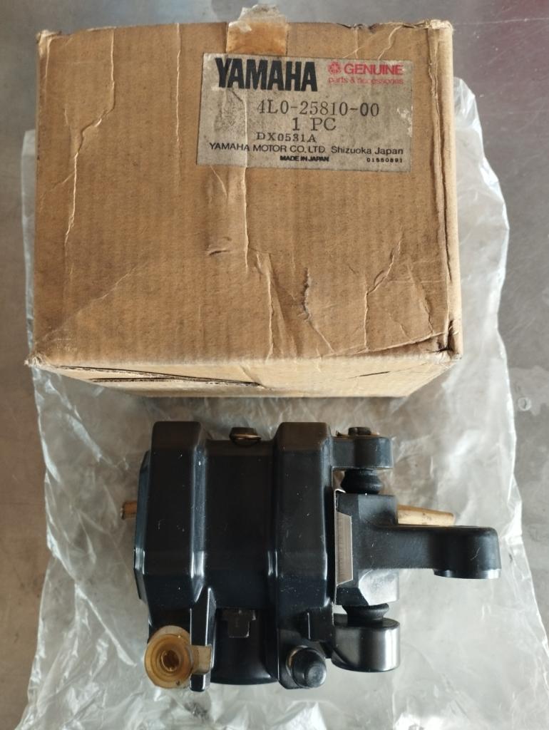 Etrier YAMAHA RD 350 4L0 LesAnciennes.com