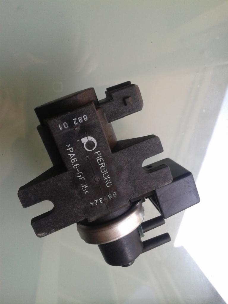 Convertisseur de pression BMW diesel 7.796.634 LesAnciennes.com