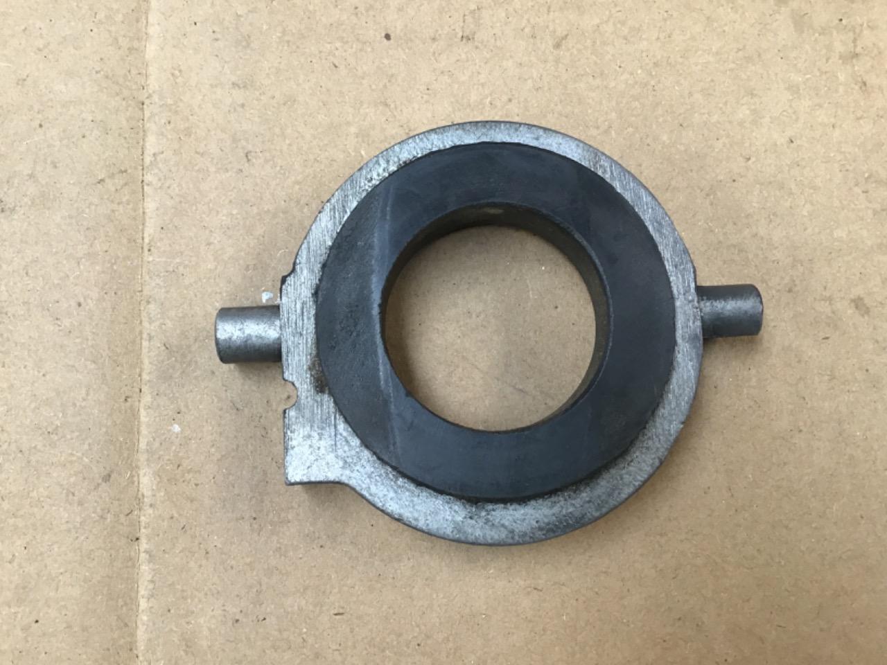 BUTÉE D’EMBRAYAGE NEUVE PANHARD BT CT 24 DYNA Z LesAnciennes.com