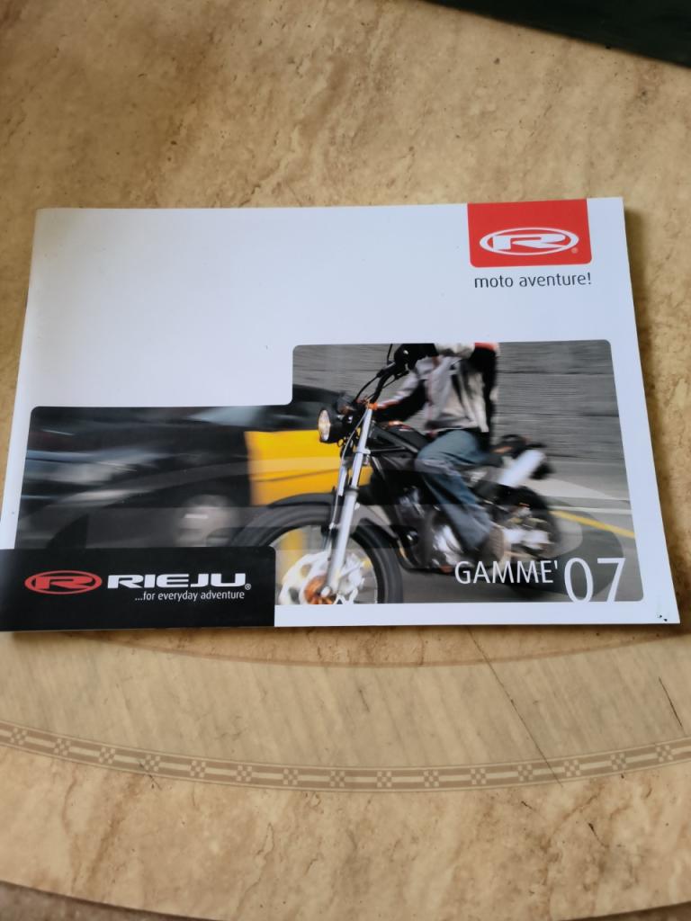 Brochure construc orig Rieju Gamme 2007 LesAnciennes.com