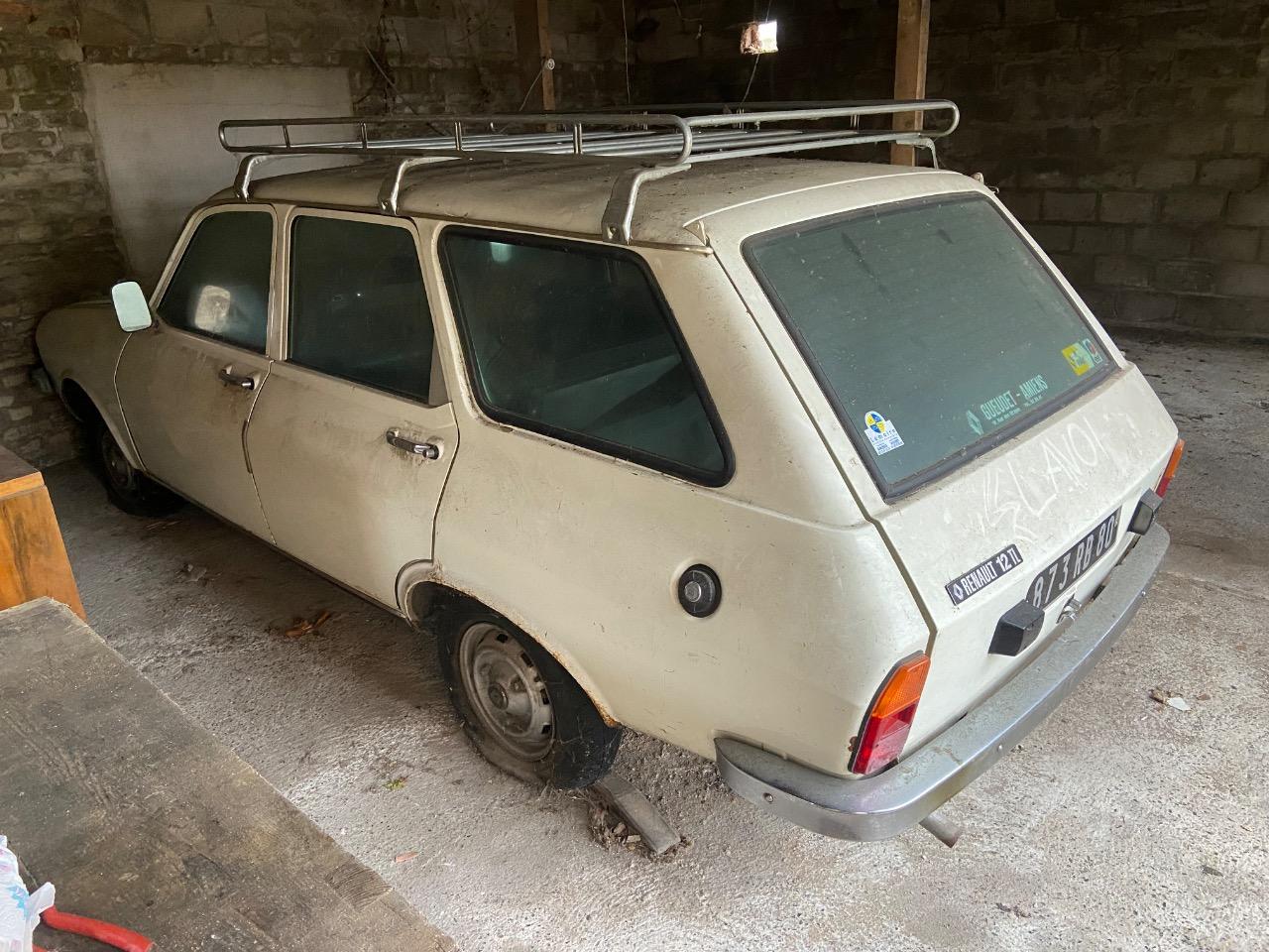 RENAULT 12 (R12) Break - 1972 LesAnciennes.com