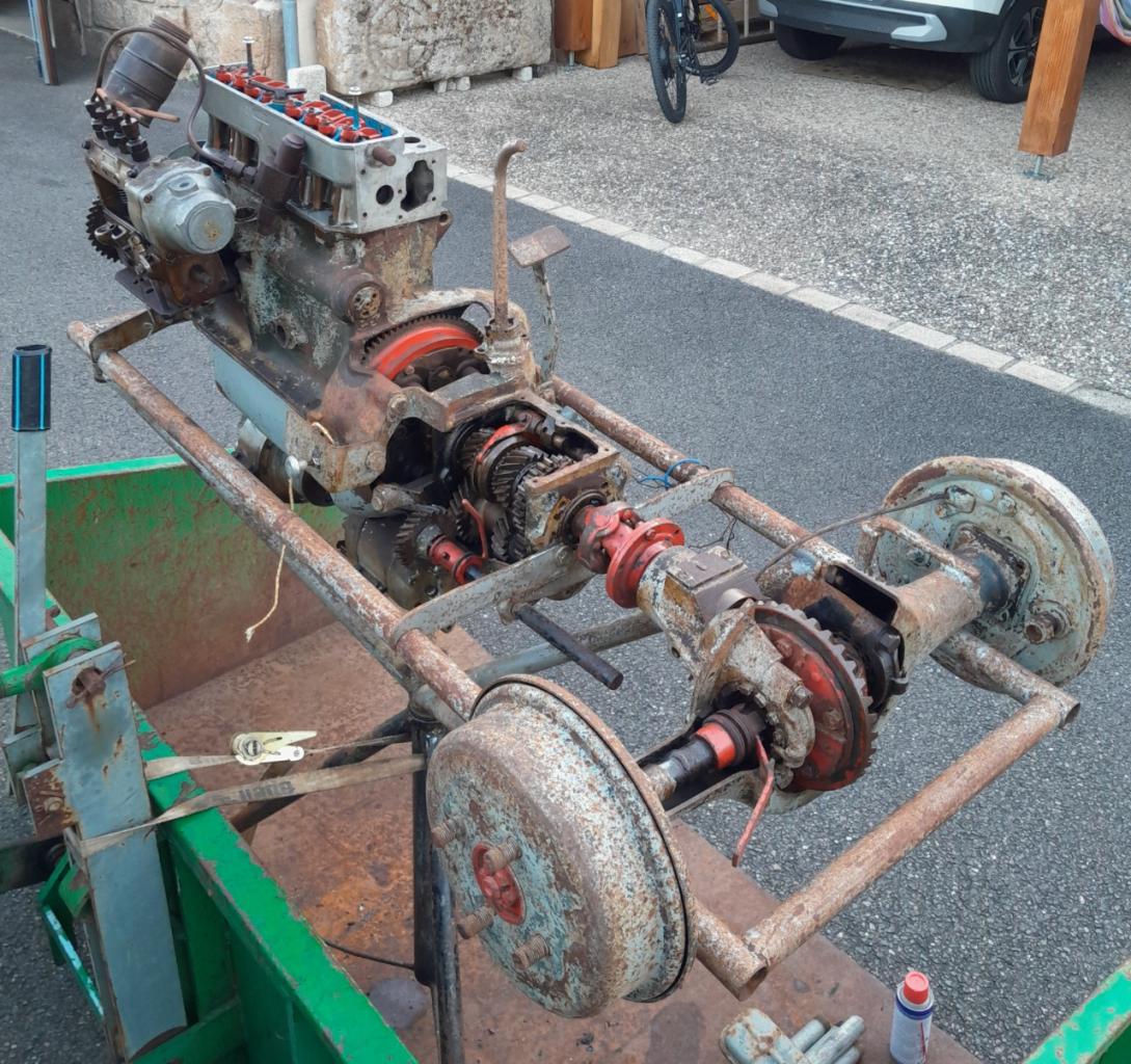 Pièces RENAULT 4CV LesAnciennes.com