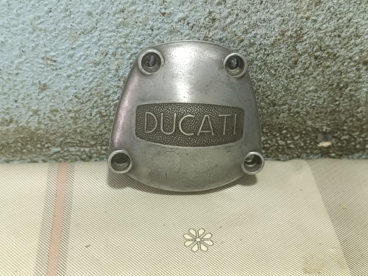 Couvercle de culasse Ducati 125 160 LesAnciennes.com