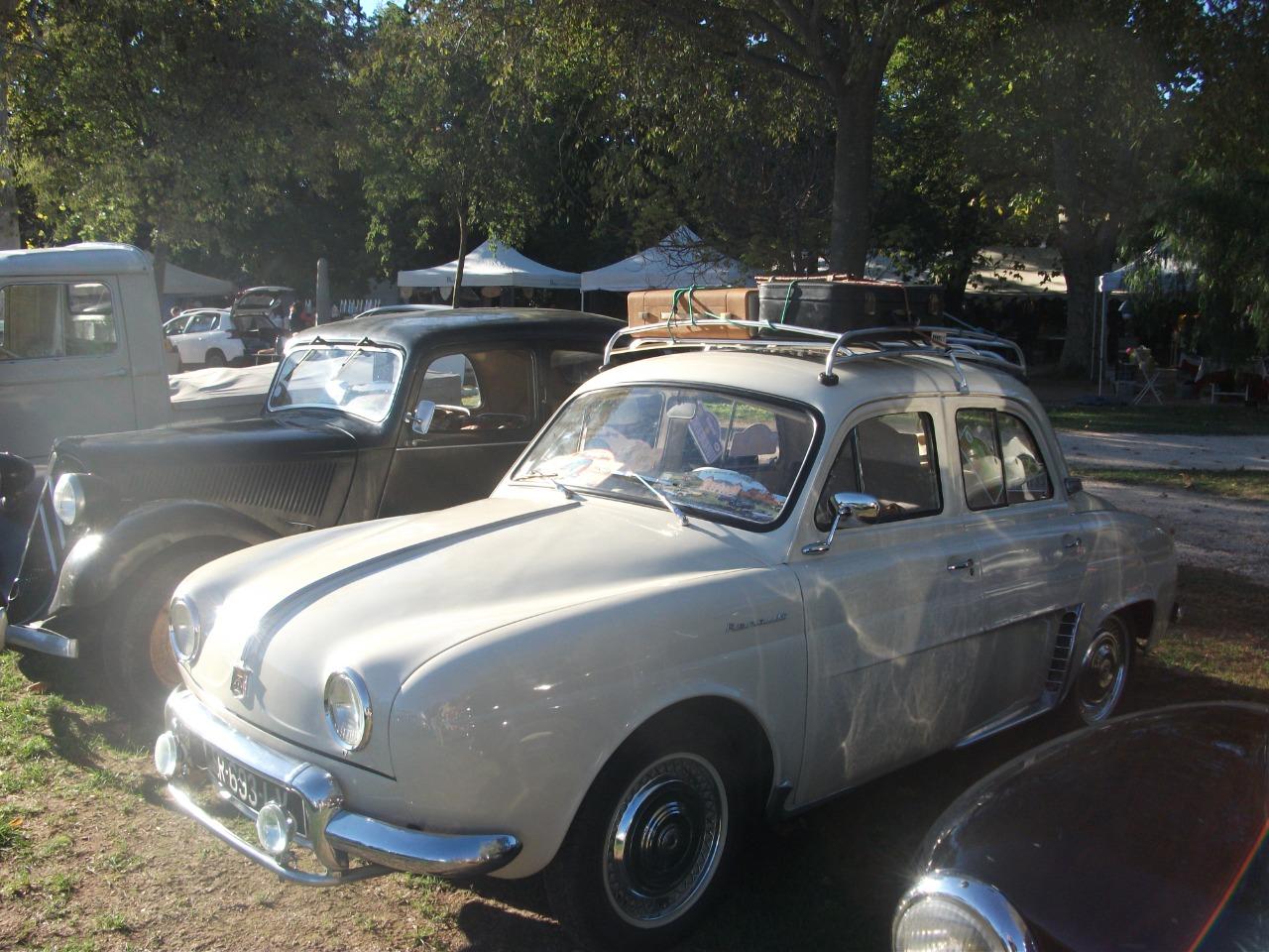 RENAULT Dauphine R1090 - 1959 LesAnciennes.com