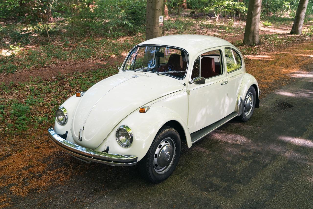 VOLKSWAGEN 1500 1500 - 1970 LesAnciennes.com