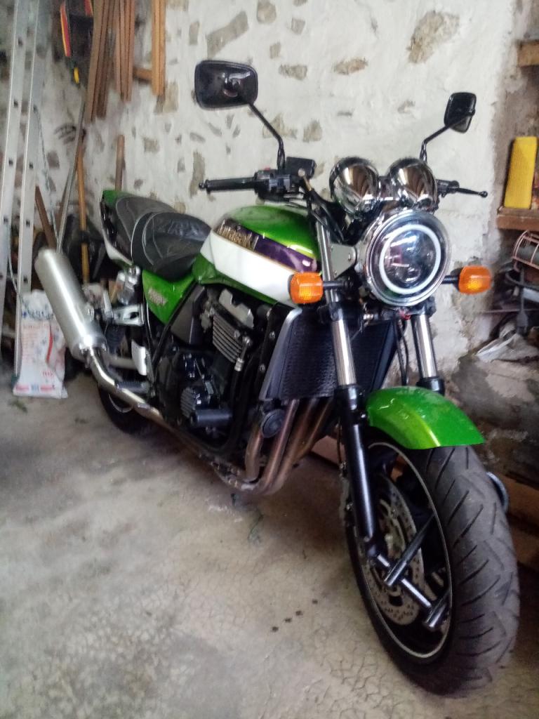 KAWASAKI ZRX 1100 - 2000 LesAnciennes.com