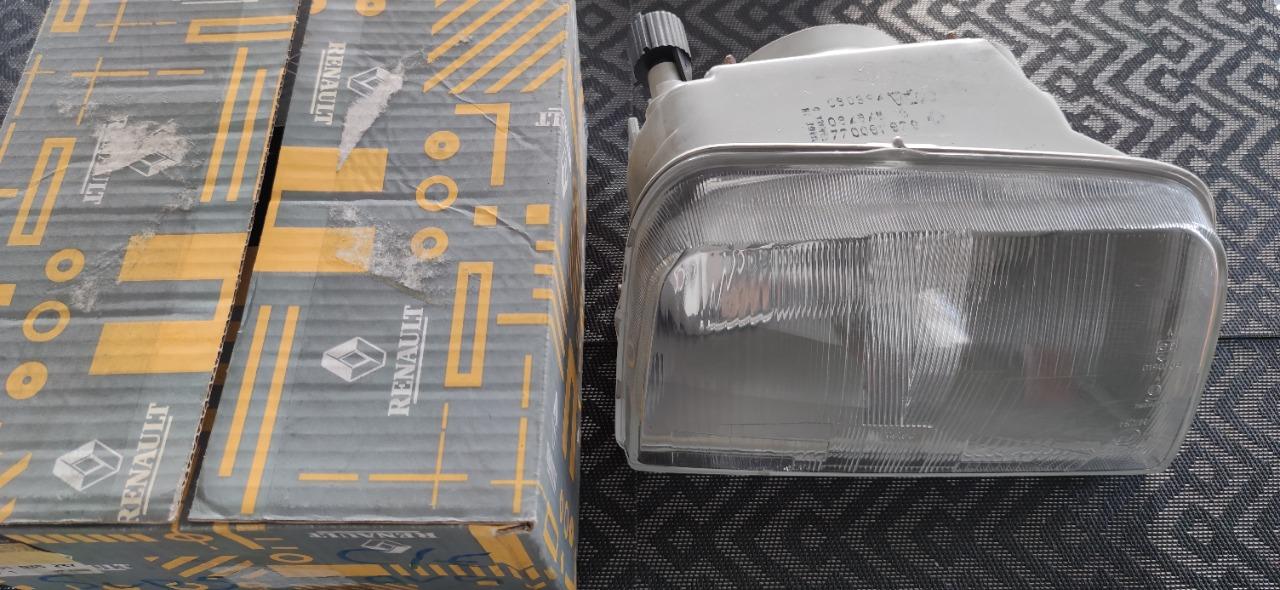 Phare droit H4 RENAULT Super 5 LesAnciennes.com
