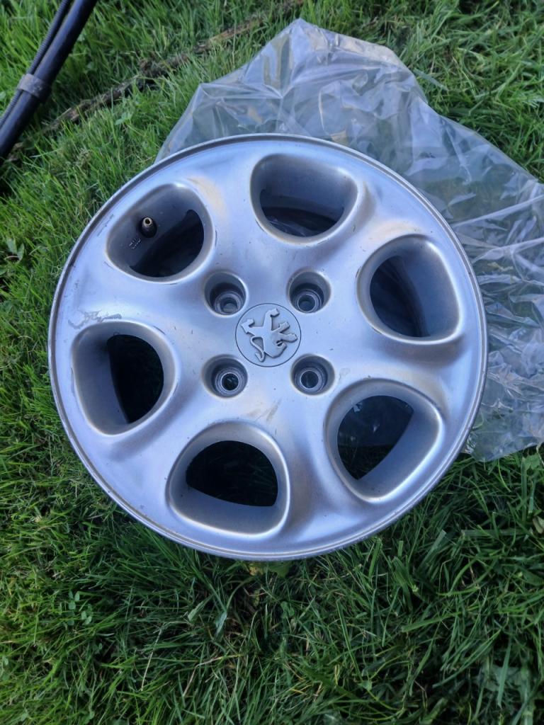 Jante PEUGEOT 306 Turbo diesel LesAnciennes.com