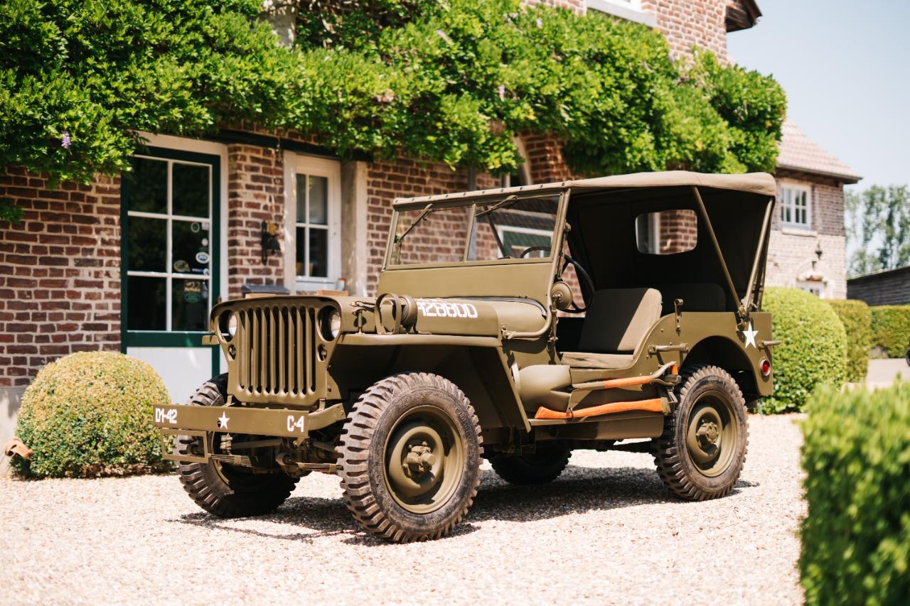 JEEP Willys MB - 1943 LesAnciennes.com