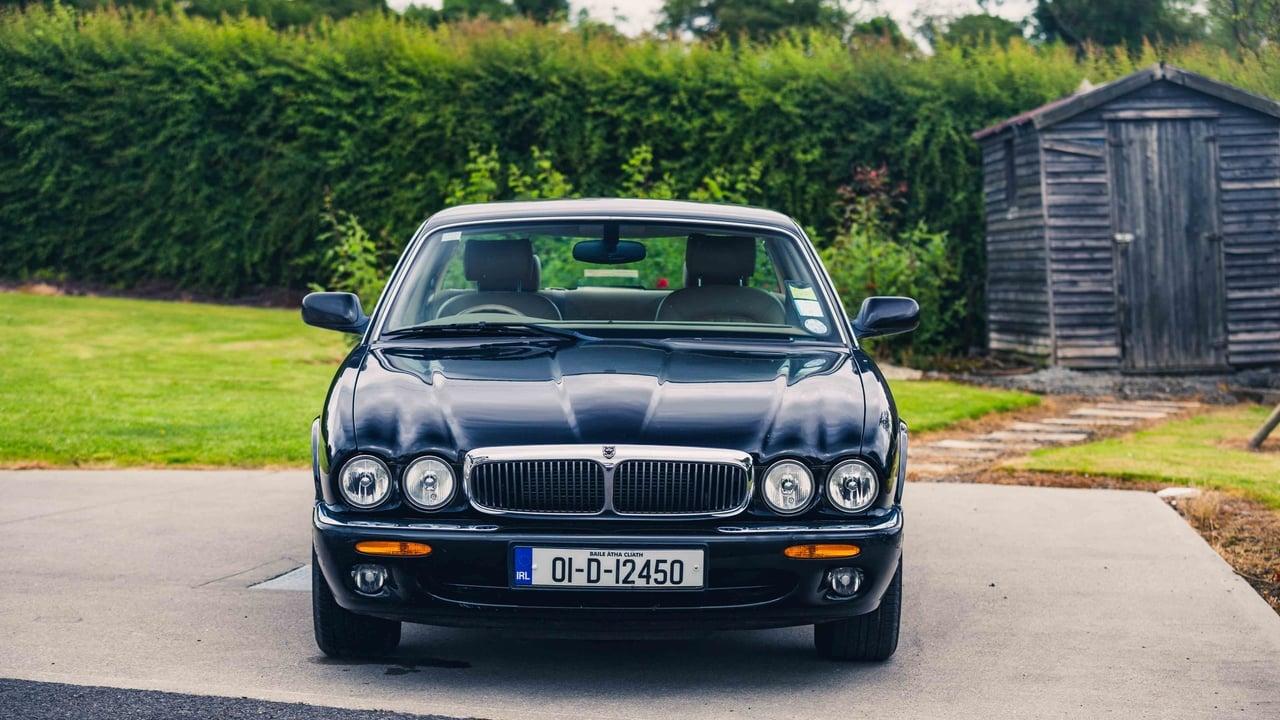 2001 Jaguar XJ8 3.2 V8 LesAnciennes.com