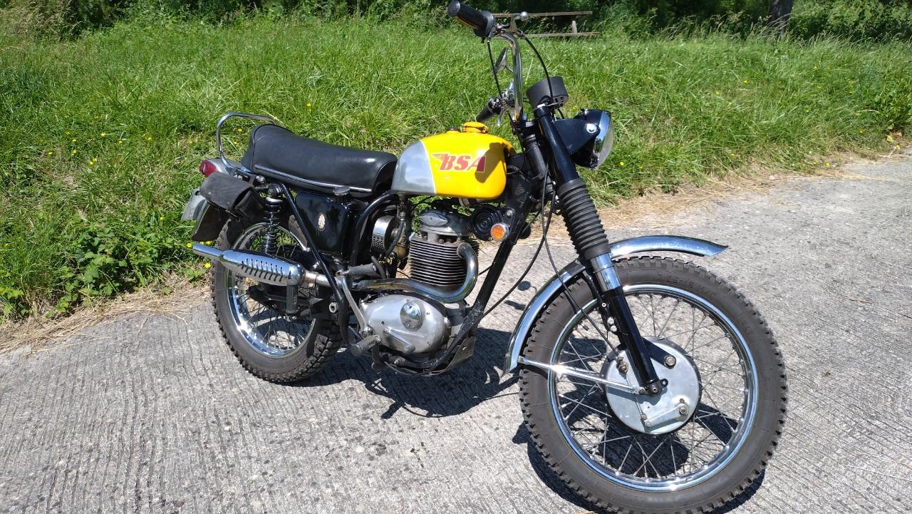 BSA B44 Victor special - 1968 LesAnciennes.com