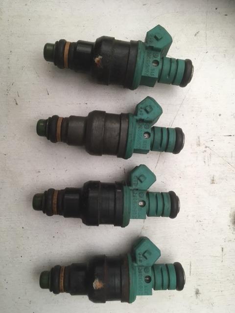 4 injecteurs VOLVO 740 turbo 1986 et 240 LesAnciennes.com