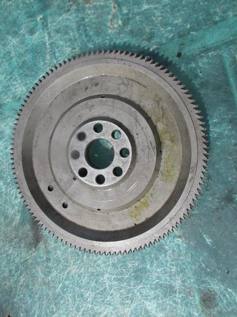 Volant moteur Bmw 2002 type M20 LesAnciennes.com