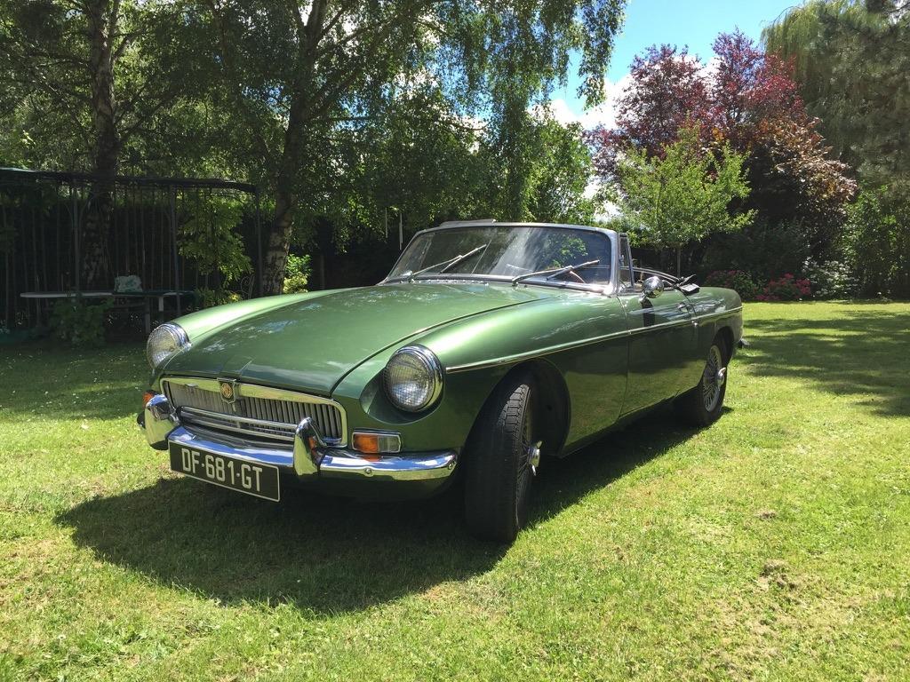 MG MGB CABRIOLET - 1966 LesAnciennes.com