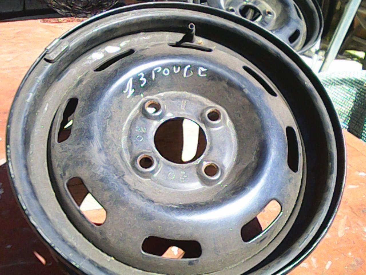 4 jante acier PEUGEOT 205 / 106 LesAnciennes.com