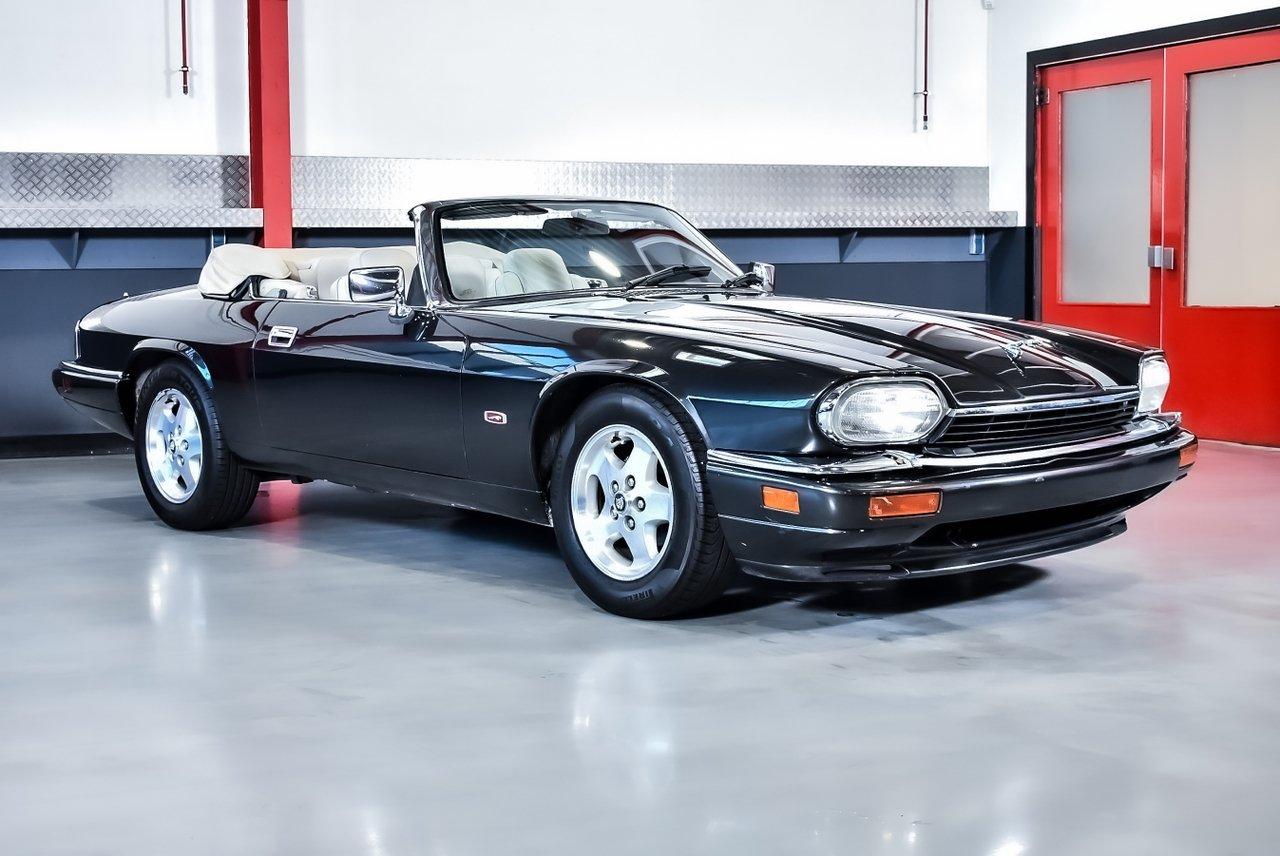 1995 Jaguar XJS Convertible LesAnciennes.com