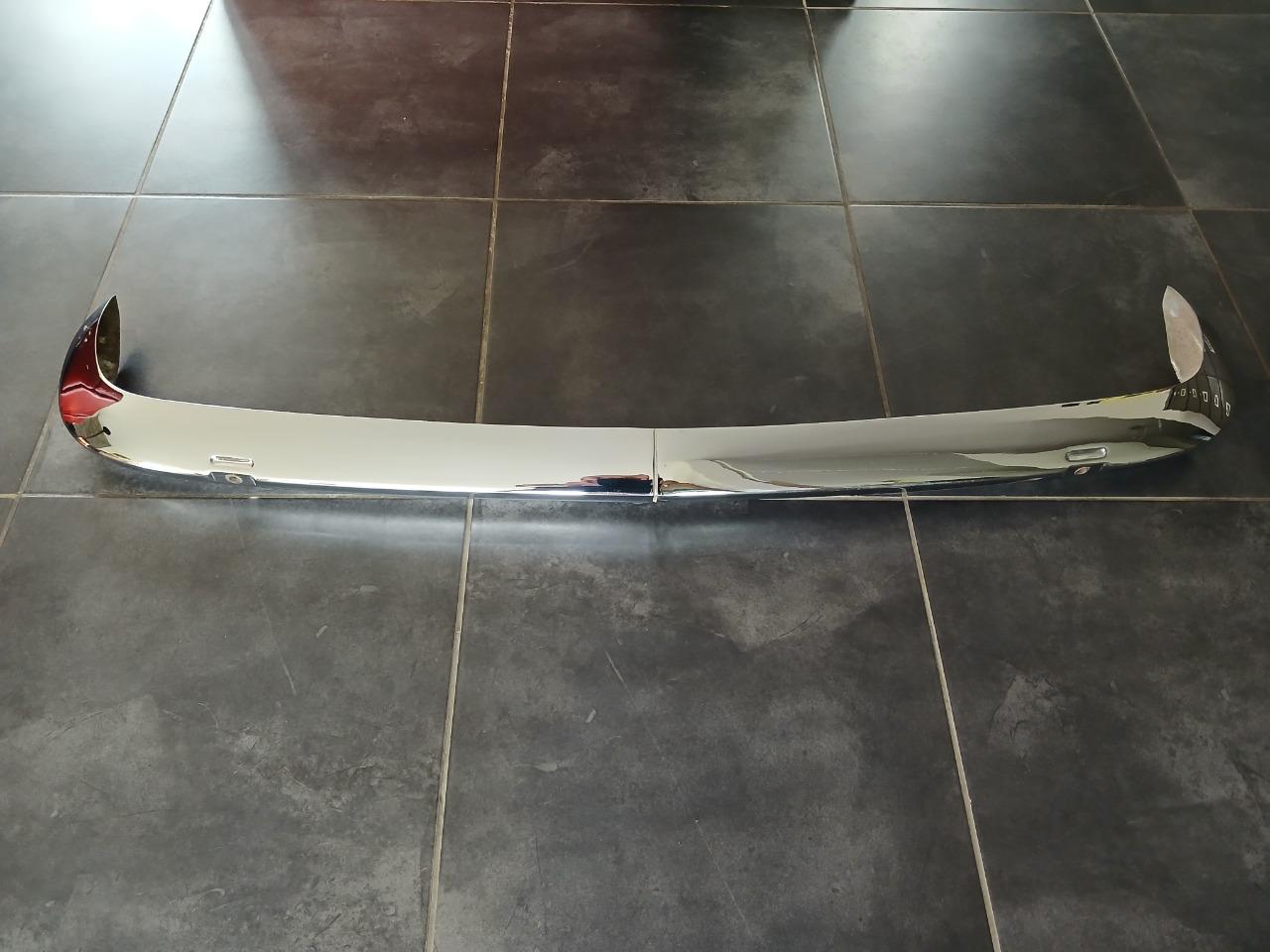 Pare chocs avant SIMCA 1000 série 2 à restaurer LesAnciennes.com